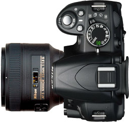 Nikon D3100 + 85mm f/1.8G