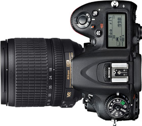 Nikon D7100 + 18-105mm
