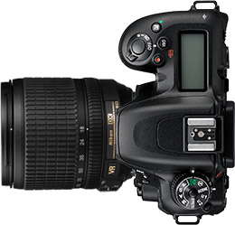 Nikon D7500 + 18-105mm f/3.5-5.6