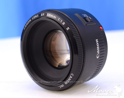 Canon 50mm f1.8 II EF lens glass - © Copyright Cameratips.com